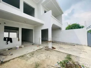 4chbre Duplex dans Abatta, Cocody à Vendre