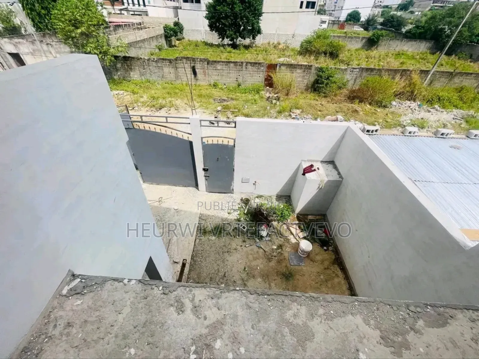 4chbre Duplex dans Abatta, Cocody à Vendre