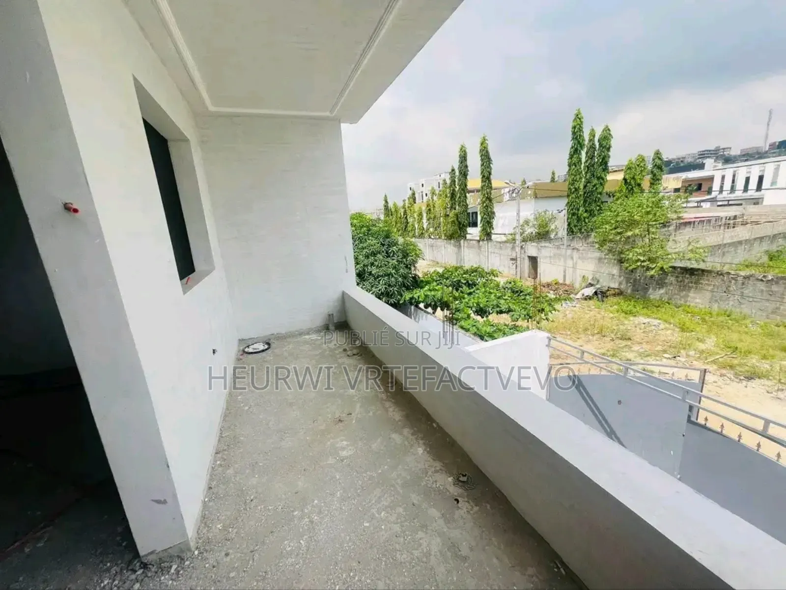 4chbre Duplex dans Abatta, Cocody à Vendre