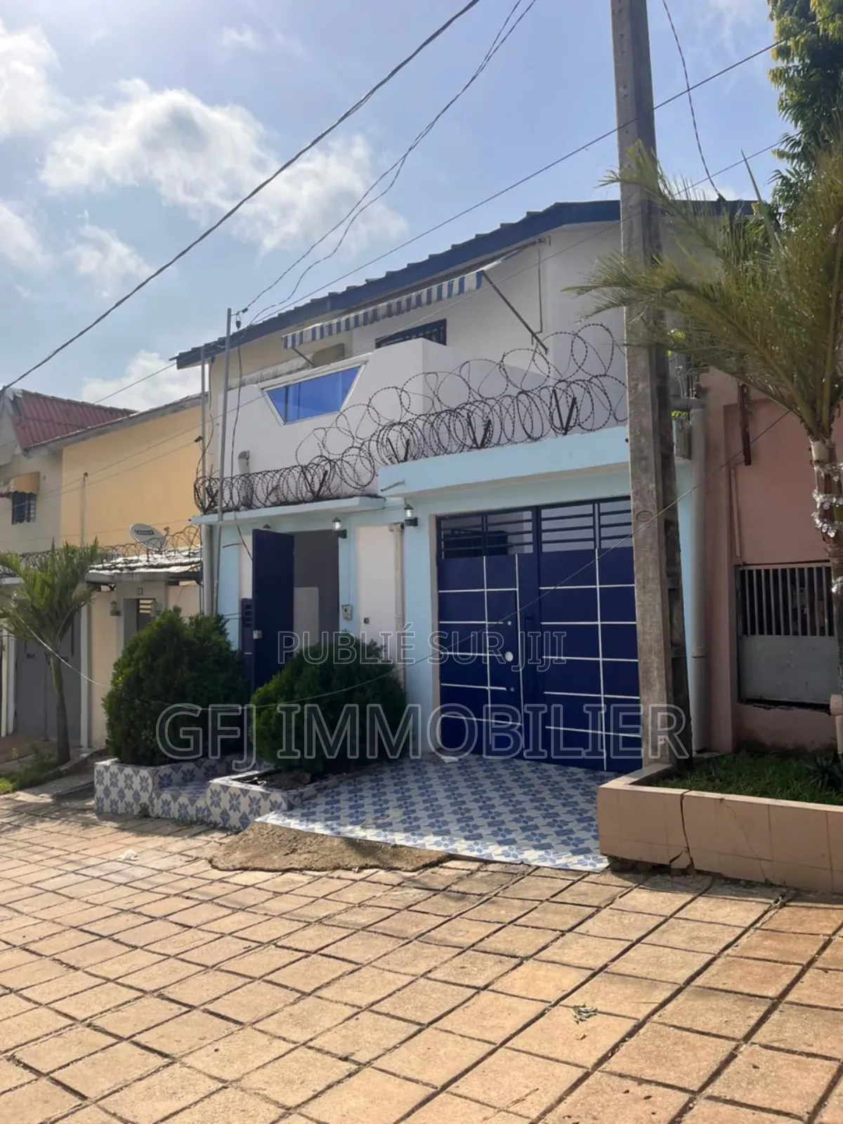 3chbre Duplex dans Francis Gweh, Cocody à Vendre
