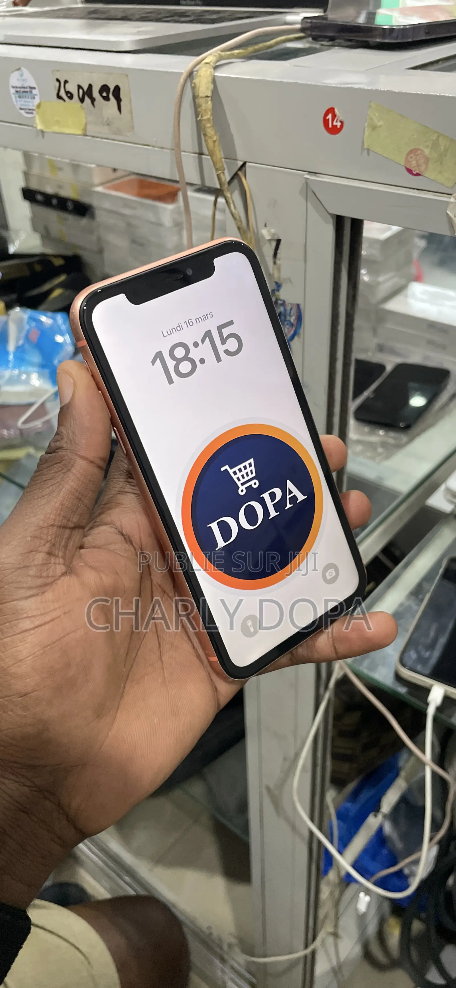 Apple iPhone XR 64 GB Orange