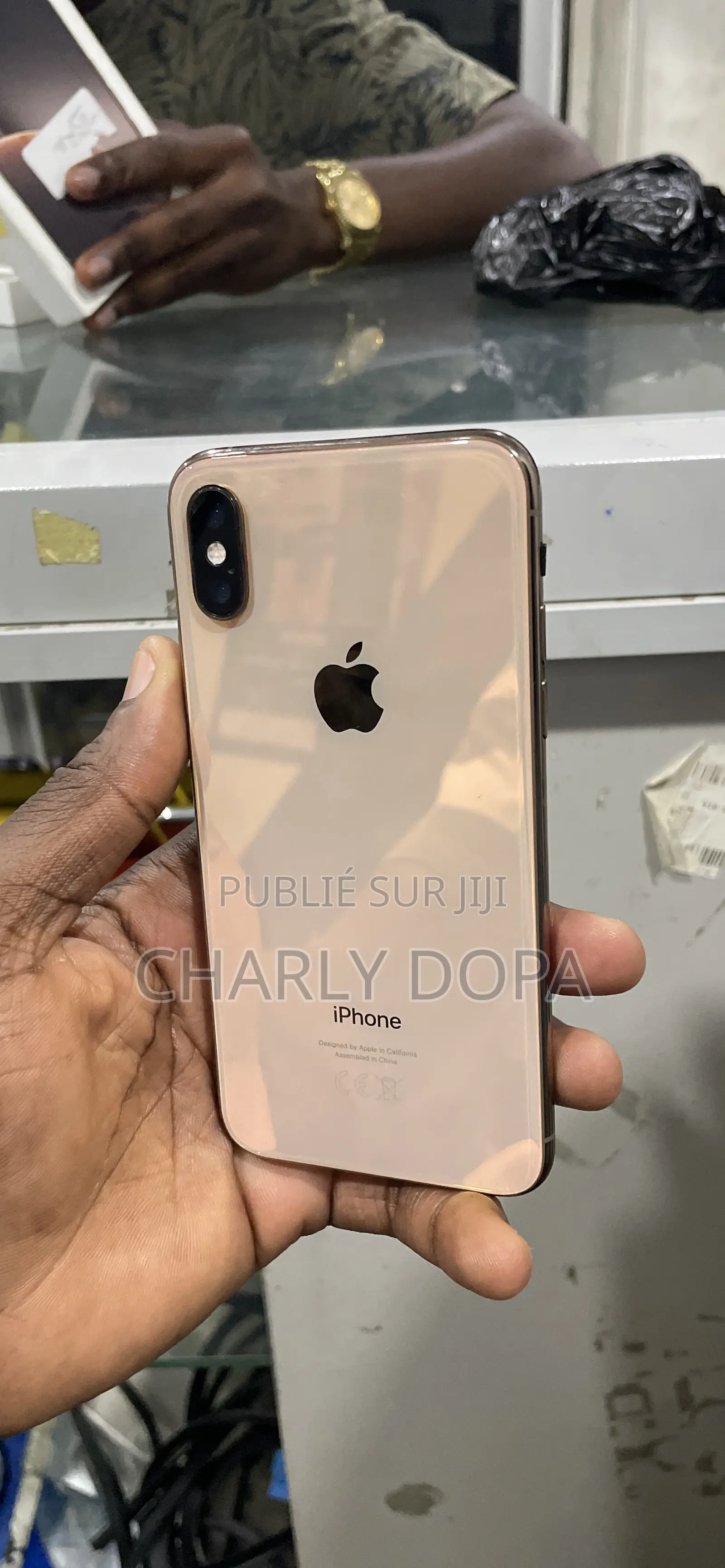 Apple iPhone XS 64 GB Doré