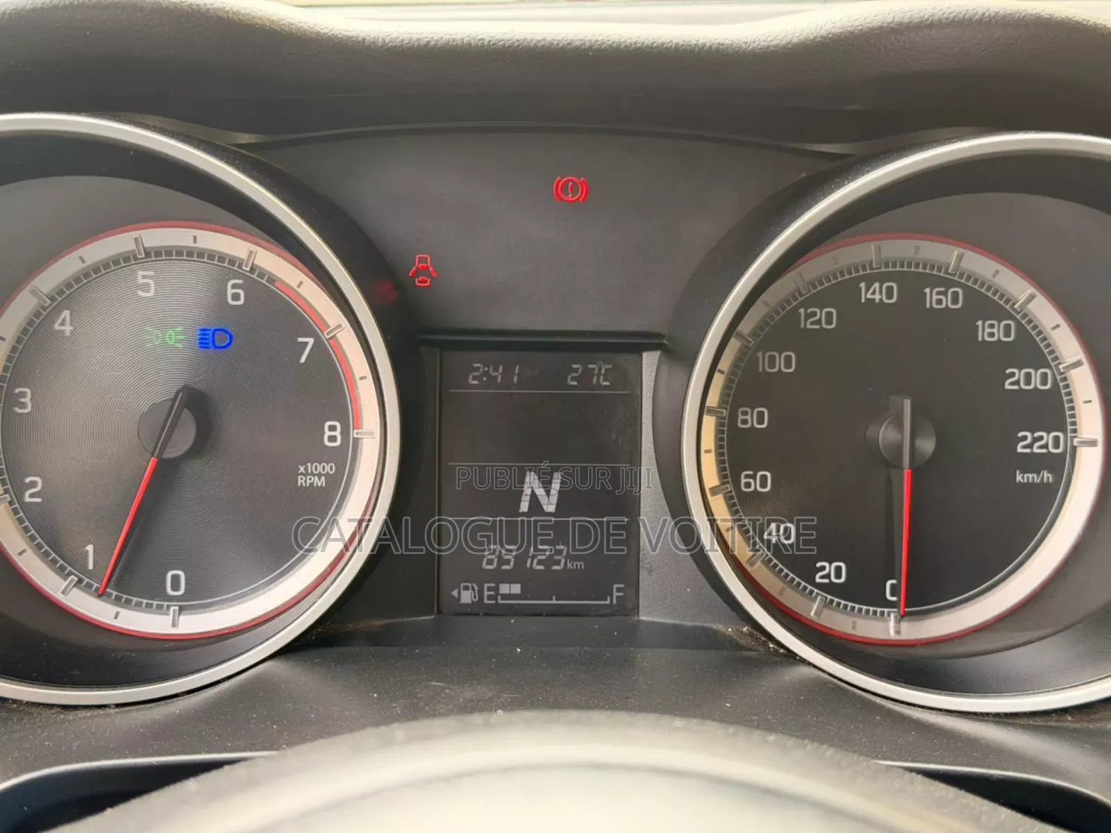 Suzuki Swift 2024 Blanc