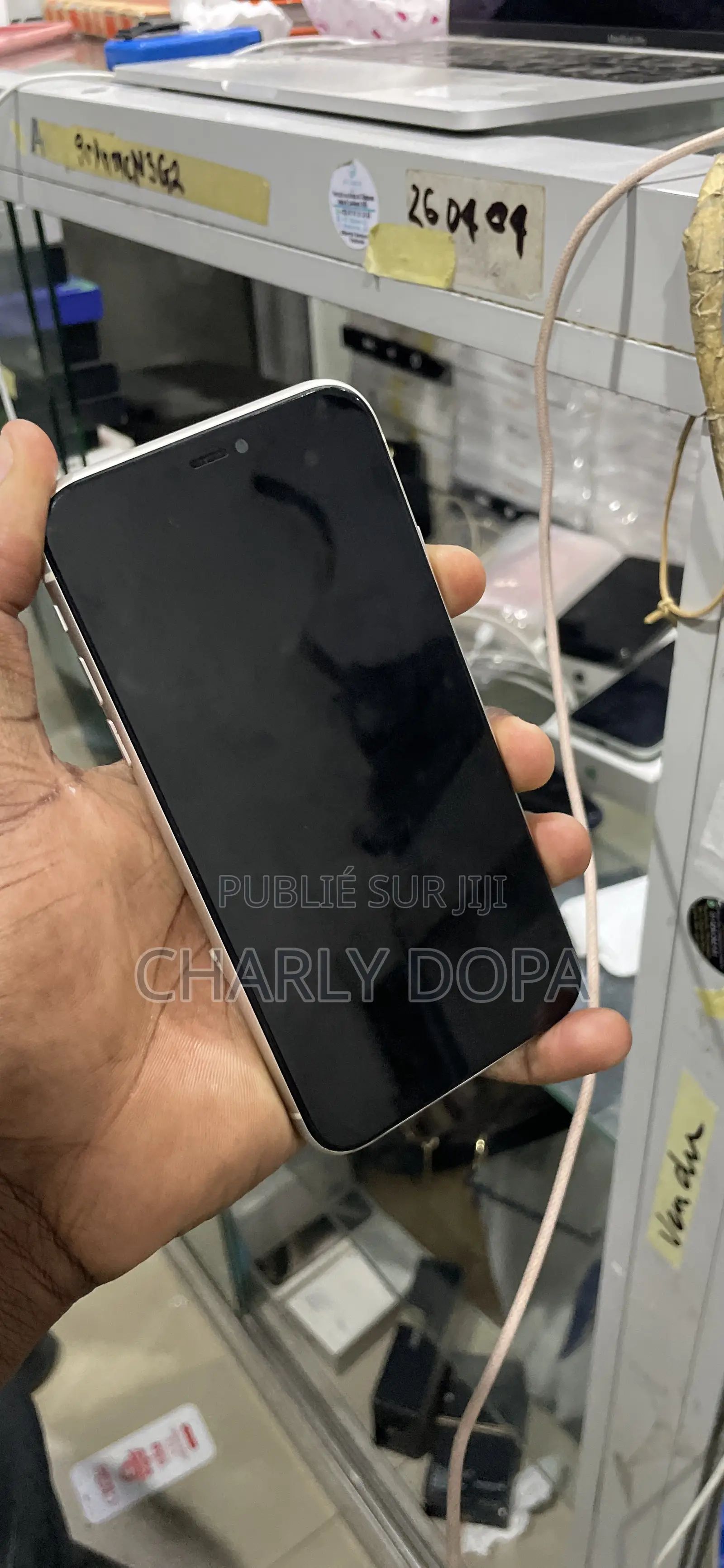 Apple iPhone 11 128 GB Blanc