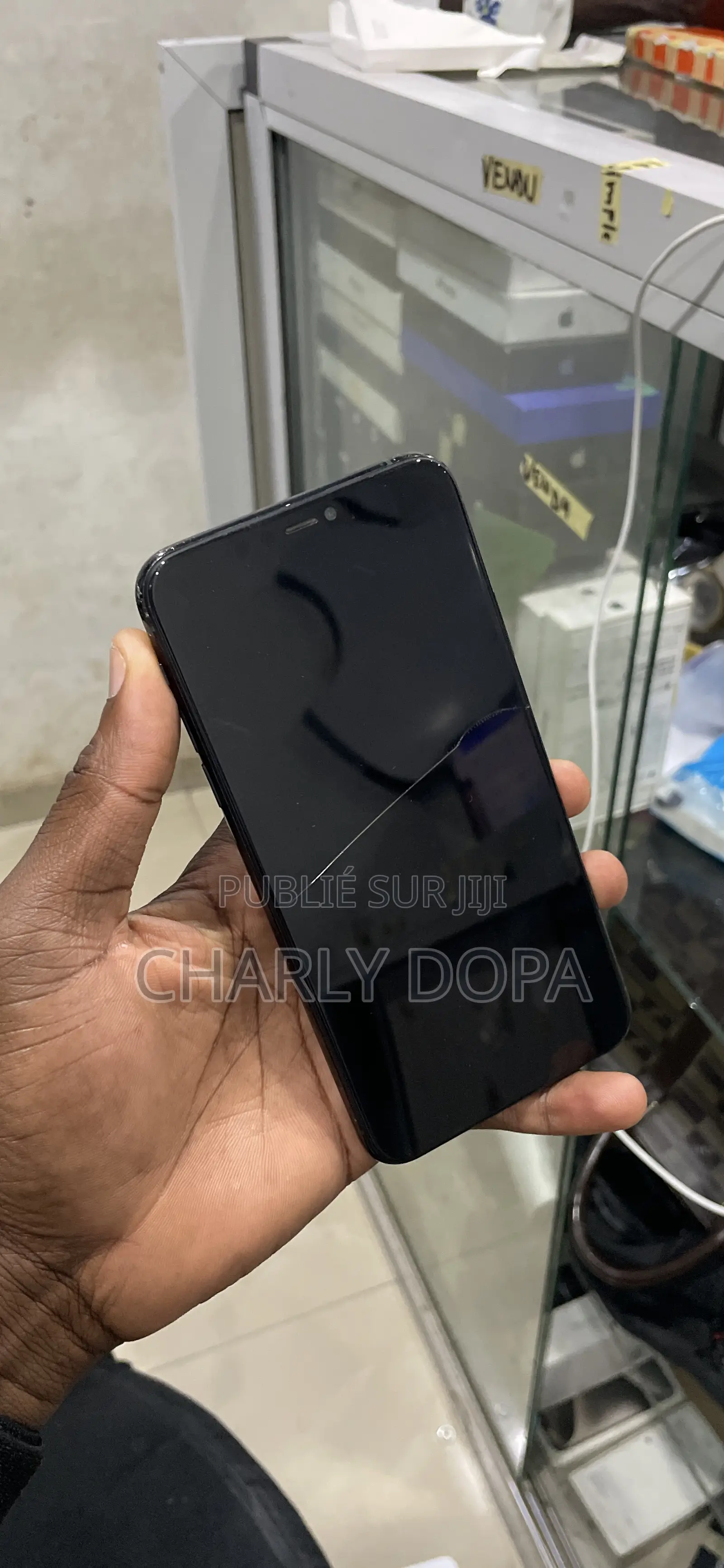 Apple iPhone 11 Pro Max 64 GB Vert