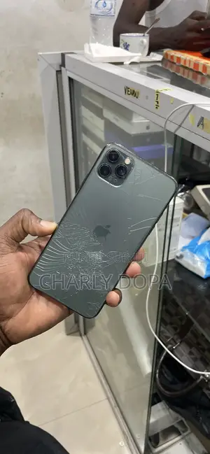 Apple iPhone 11 Pro Max 64 GB Vert