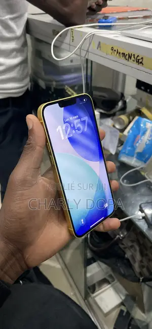 Apple iPhone 14 Plus 128 GB Jaune