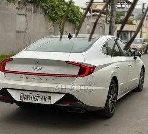 Hyundai Sonata Limited 2022 Blanc
