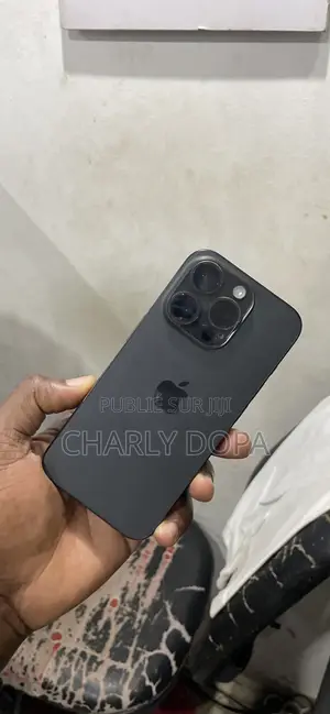 Apple iPhone 15 Pro 128 GB Noir