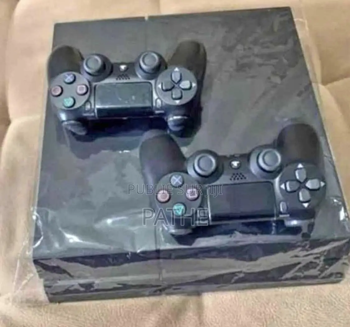 Ps4 Fat Craque Avec Drux Manette Plus 10 Jeux Inclus