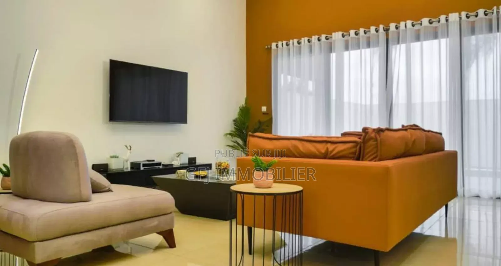 Meublé 4chbre Duplex dans Francis Gweh, Cocody à Vendre