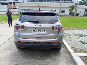 Jeep Boussole Sport 2021 Bleu