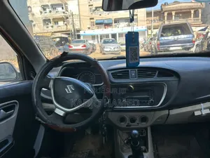 Suzuki Alto 2023 Beige