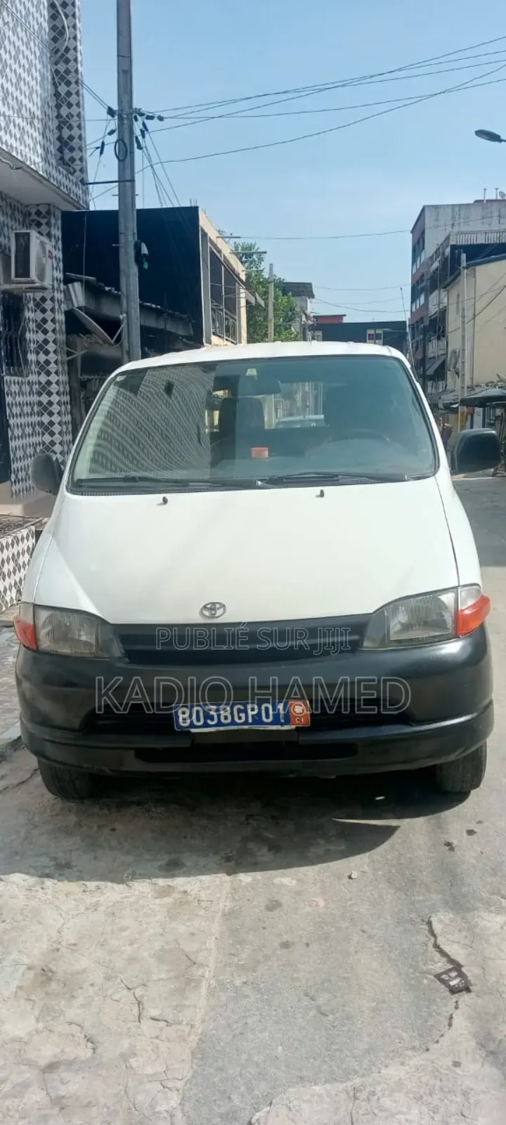 Toyota HiAce 220 2007 Blanc cassé
