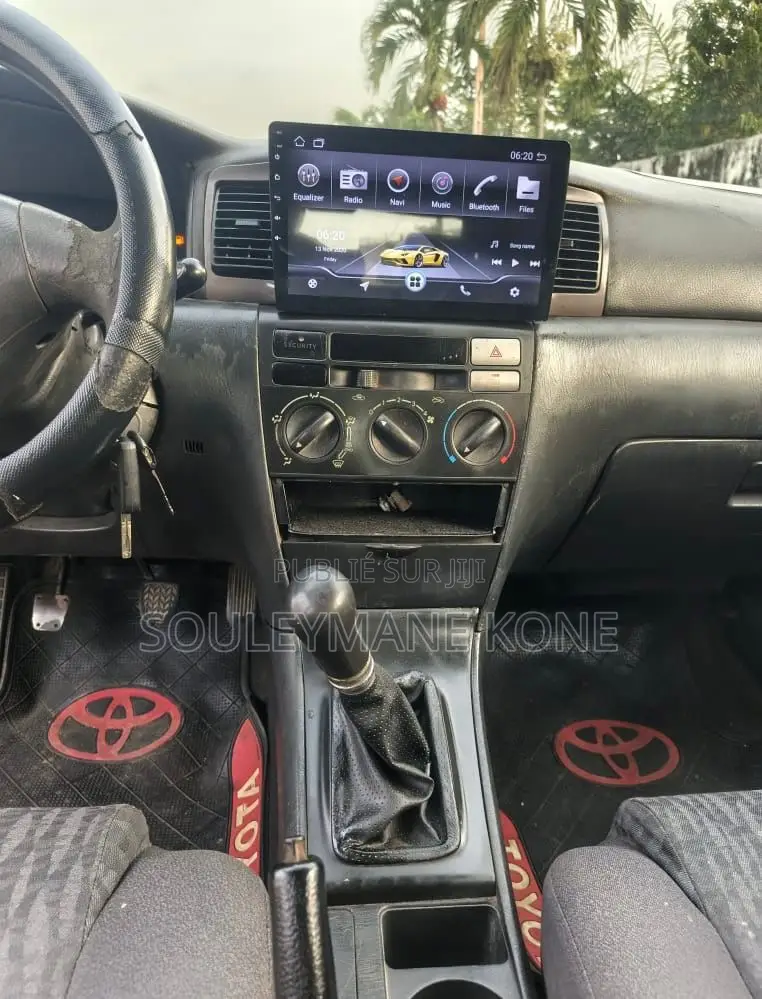 Toyota Corolla 2004 Gris