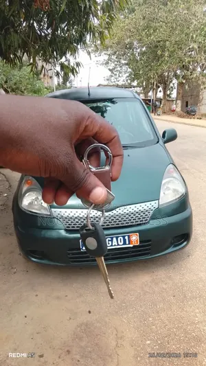 Toyota Yaris 1.5 2000 Vert