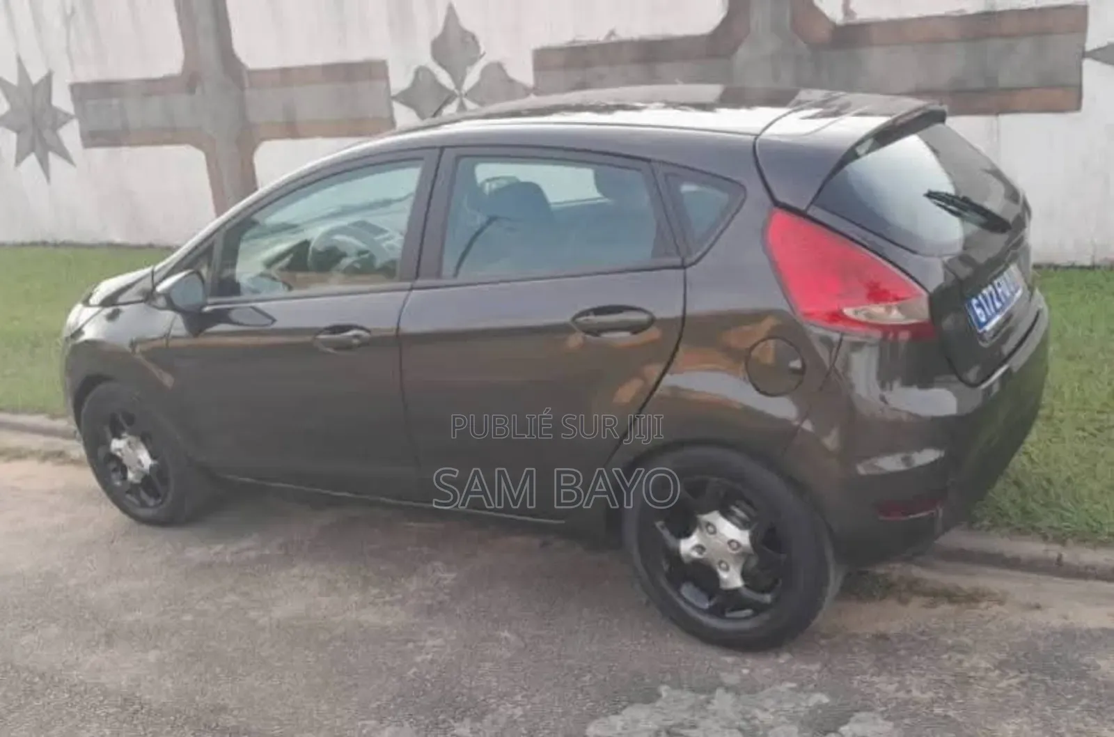 Ford Fiesta 2012 Gris