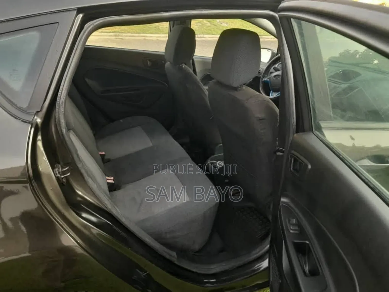 Ford Fiesta 2012 Gris