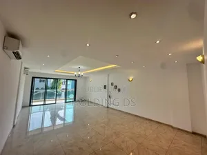 Meublé 2chbre Appartement dans Location Immobilière, Cocody à Louer