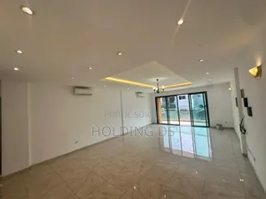 Meublé 2chbre Appartement dans Location Immobilière, Cocody à Louer