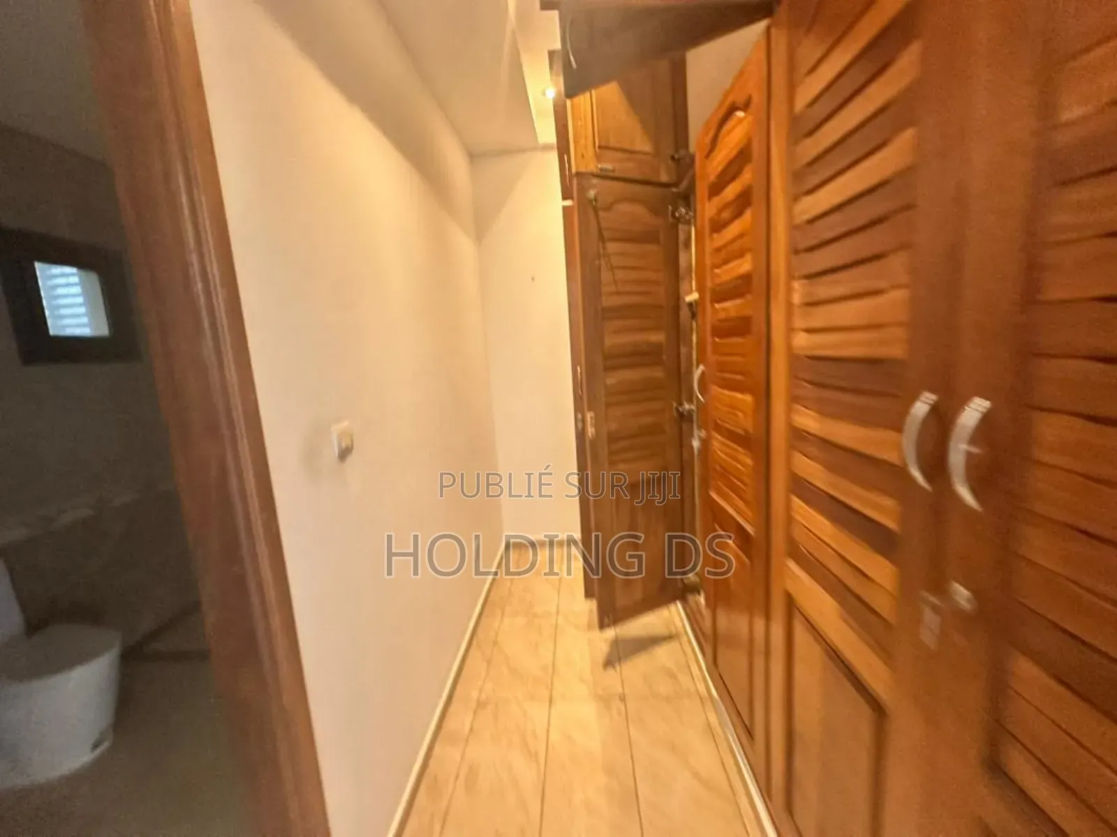 Meublé 2chbre Appartement dans Location Immobilière, Cocody à Louer