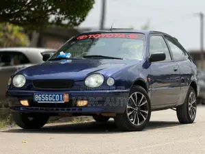 Toyota Corolla 2001 Bleu