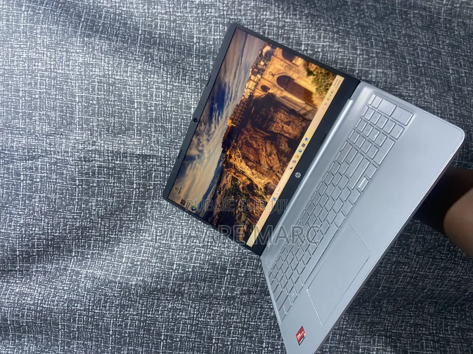 Ordinateur portable HP Autre 8GB AMD Ryzen 3 SSD 256GB