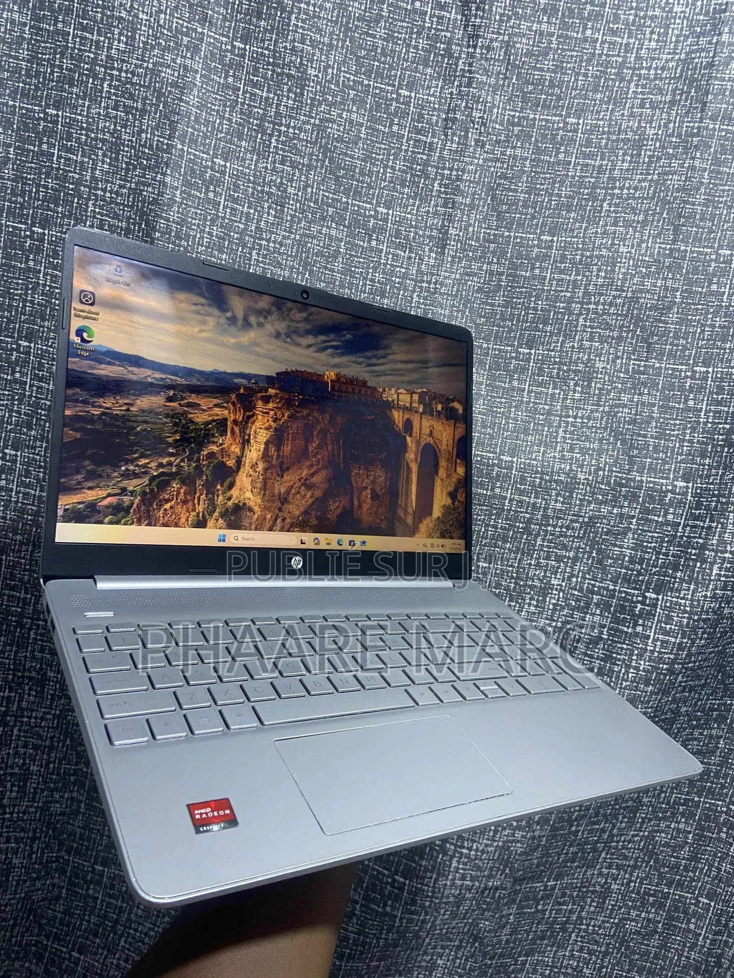 Ordinateur portable HP Autre 8GB AMD Ryzen 3 SSD 256GB