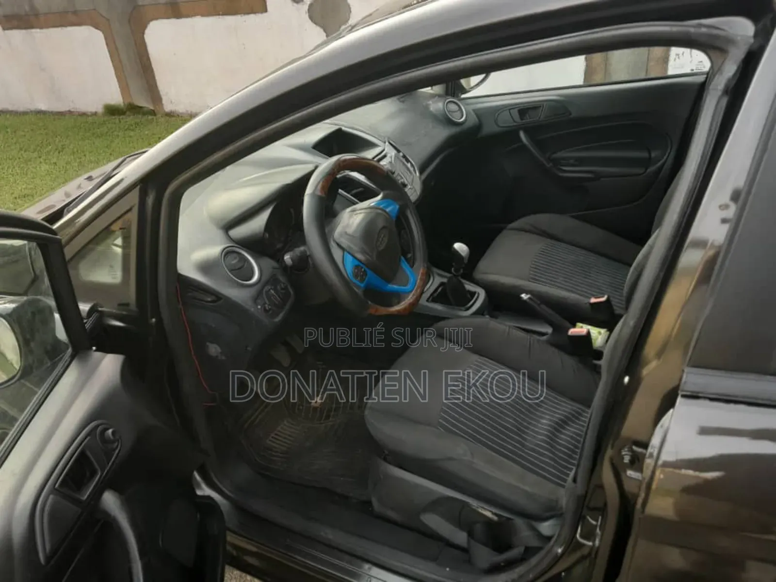 Ford Fiesta 2012 Gris