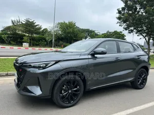Nouveau Changan X5 Plus 1.5 Blue Core FWD 2025 Gris