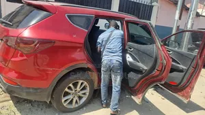 Hyundai Santa Fe 2016 Rouge