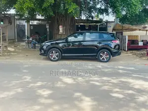 Toyota RAV4 Adventure 4dr SUV (2.5L 4cyl 6A) 2018 Noir