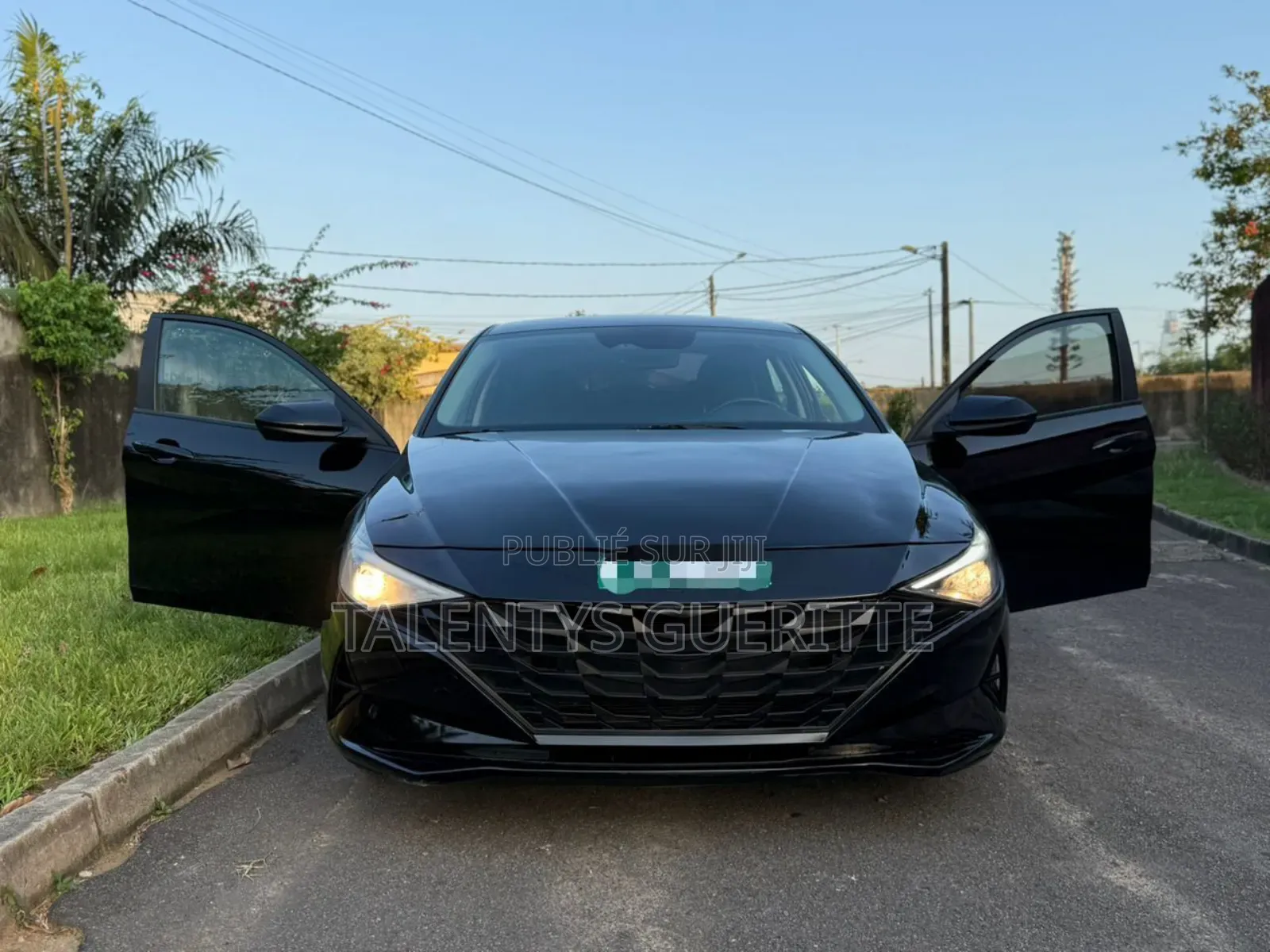 Hyundai Elantra Limited 2022 Noir