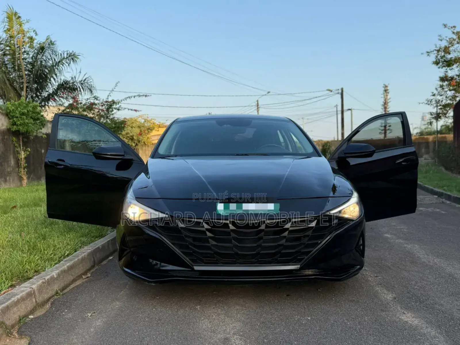 Hyundai Elantra Limited 2022 Noir