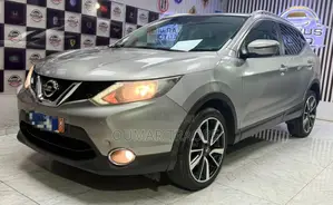 Nissan Qashqai 2015 Gris