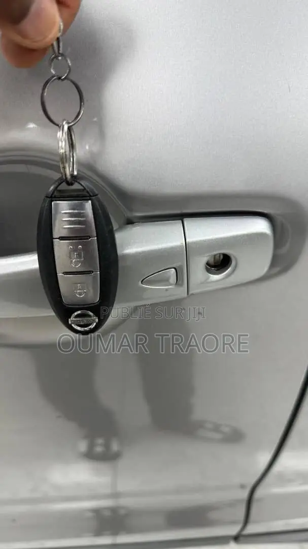 Nissan Qashqai 2015 Gris