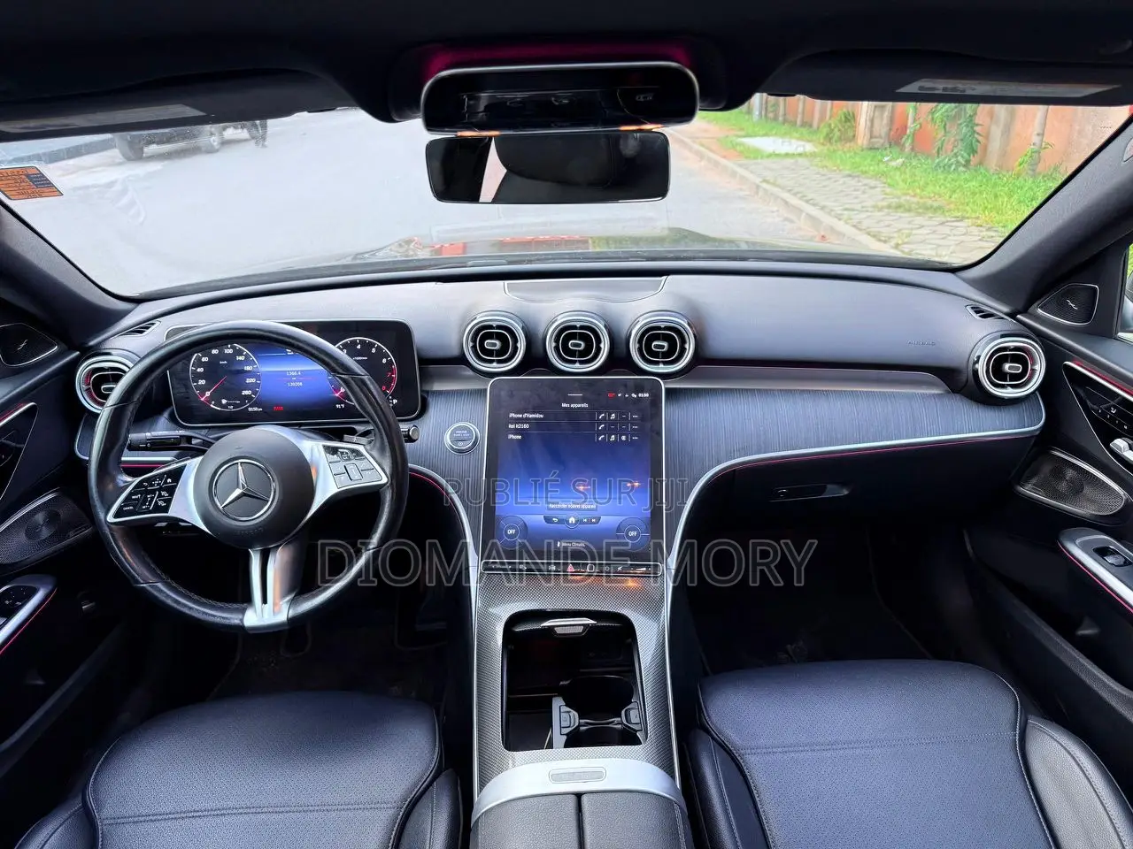 Nouveau Mercedes-Benz C300 2023 Noir