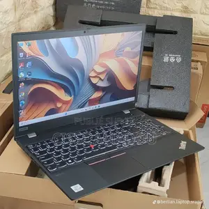 Nouveau Lenovo Thinkpad T15 Gen1 16GB Intel Core i7 HDD+SSD 1T