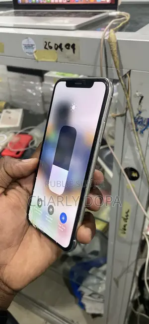 Apple iPhone X 64 GB Blanc