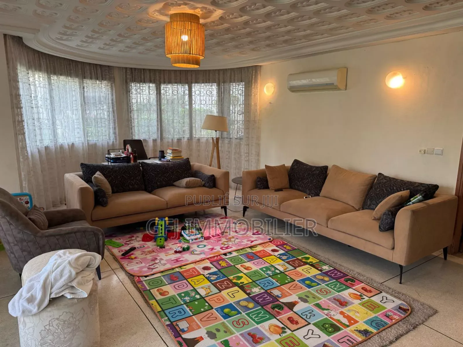 7chbre Duplex dans Francis Gweh, Cocody à Vendre