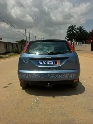 Ford Focus 2002 Bleu