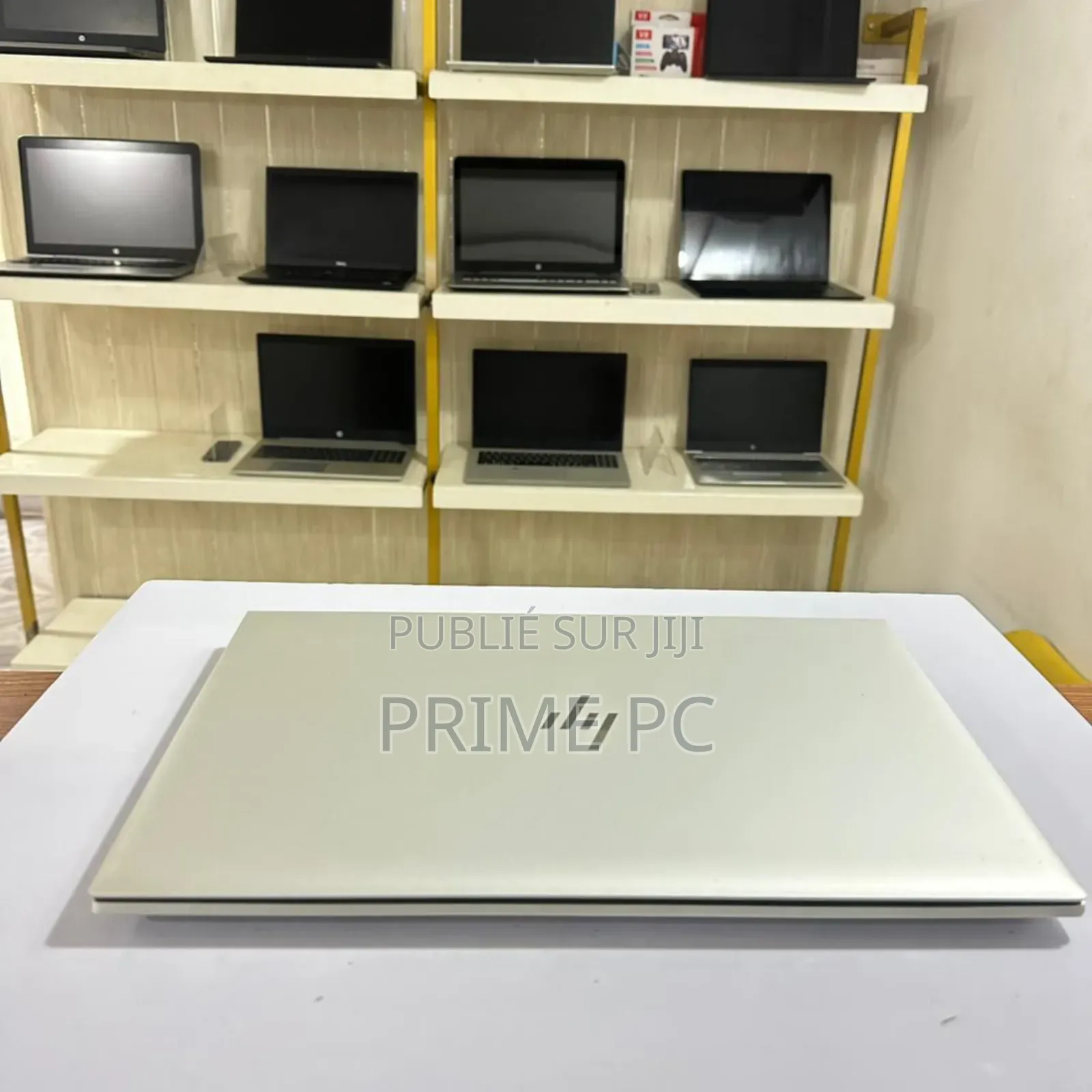 Ordinateur portable HP EliteBook 850 8GB Intel Core i5 SSD 256GB