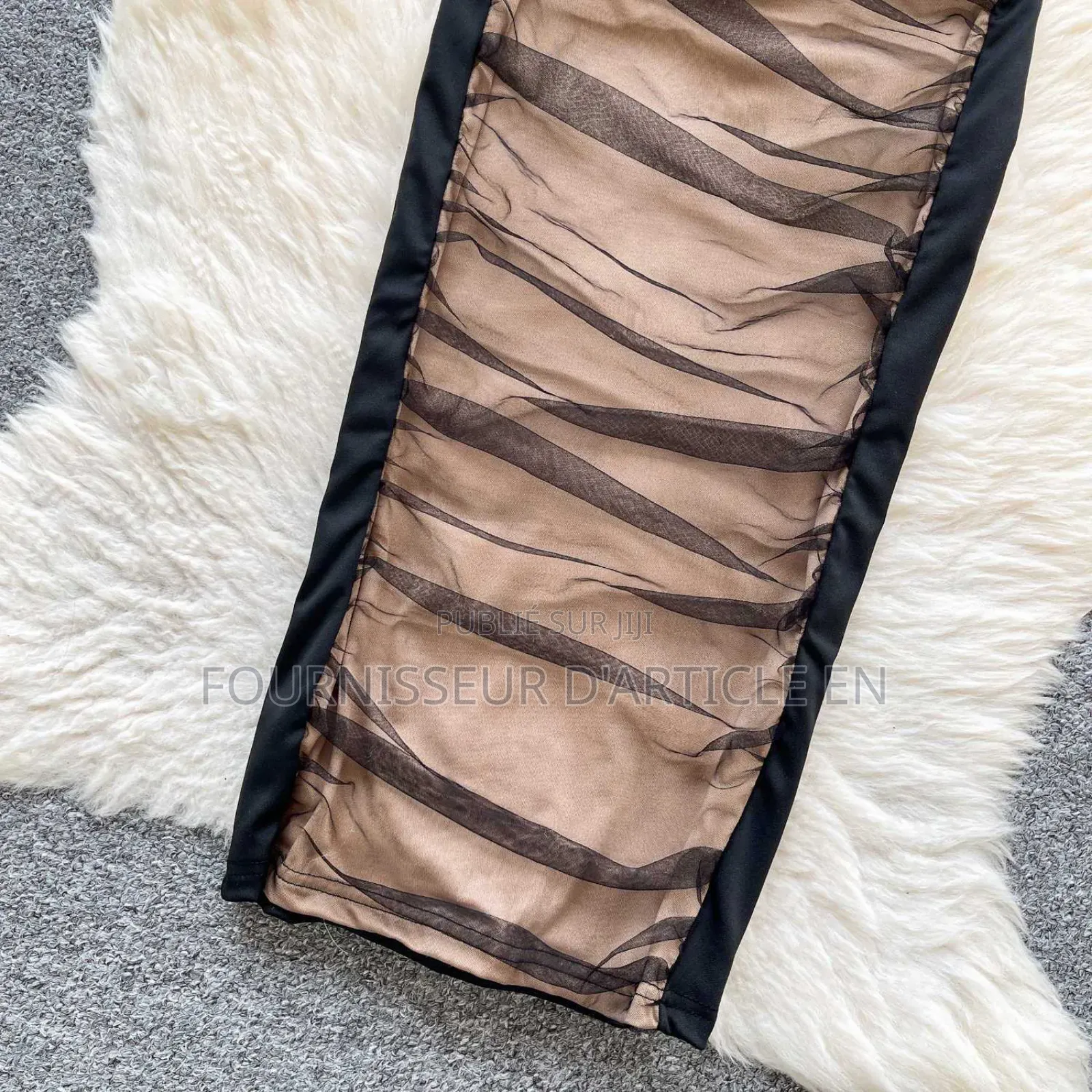 Robe Bustier Dos Nu en Résille