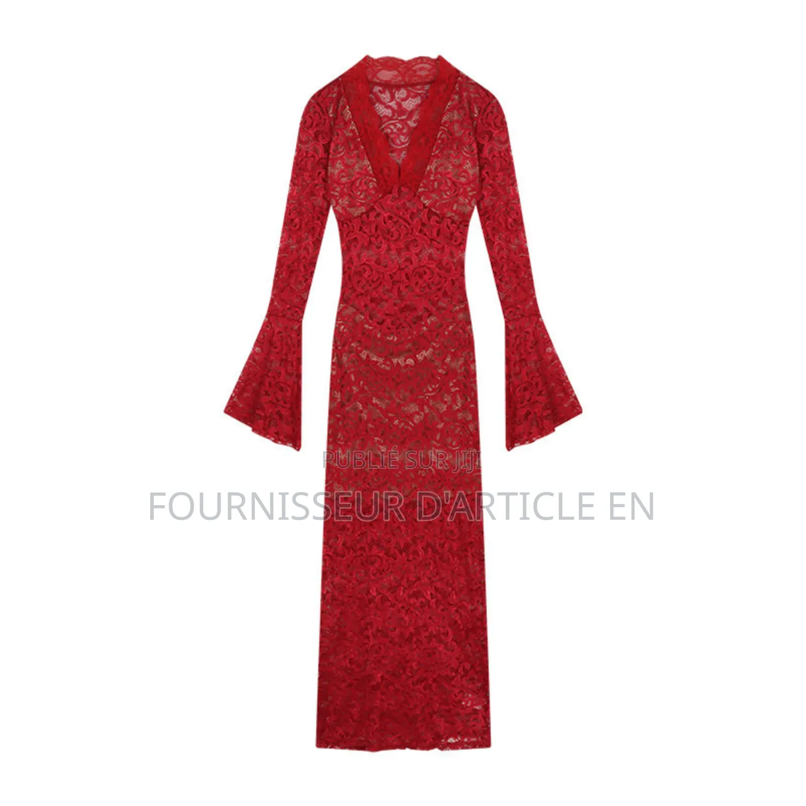 Robe Longue en Dentelle Élégante Et Sophistiquée.