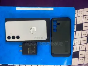 Nouveau Samsung Galaxy S24 128 GB Gris