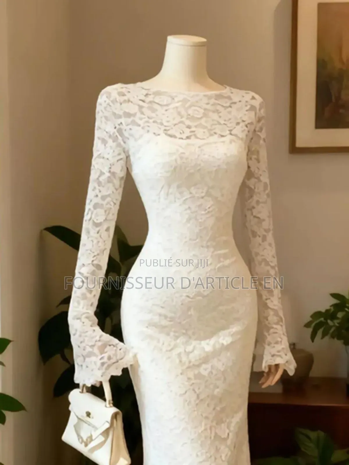 Robe Blanche Unique Et Magnifique