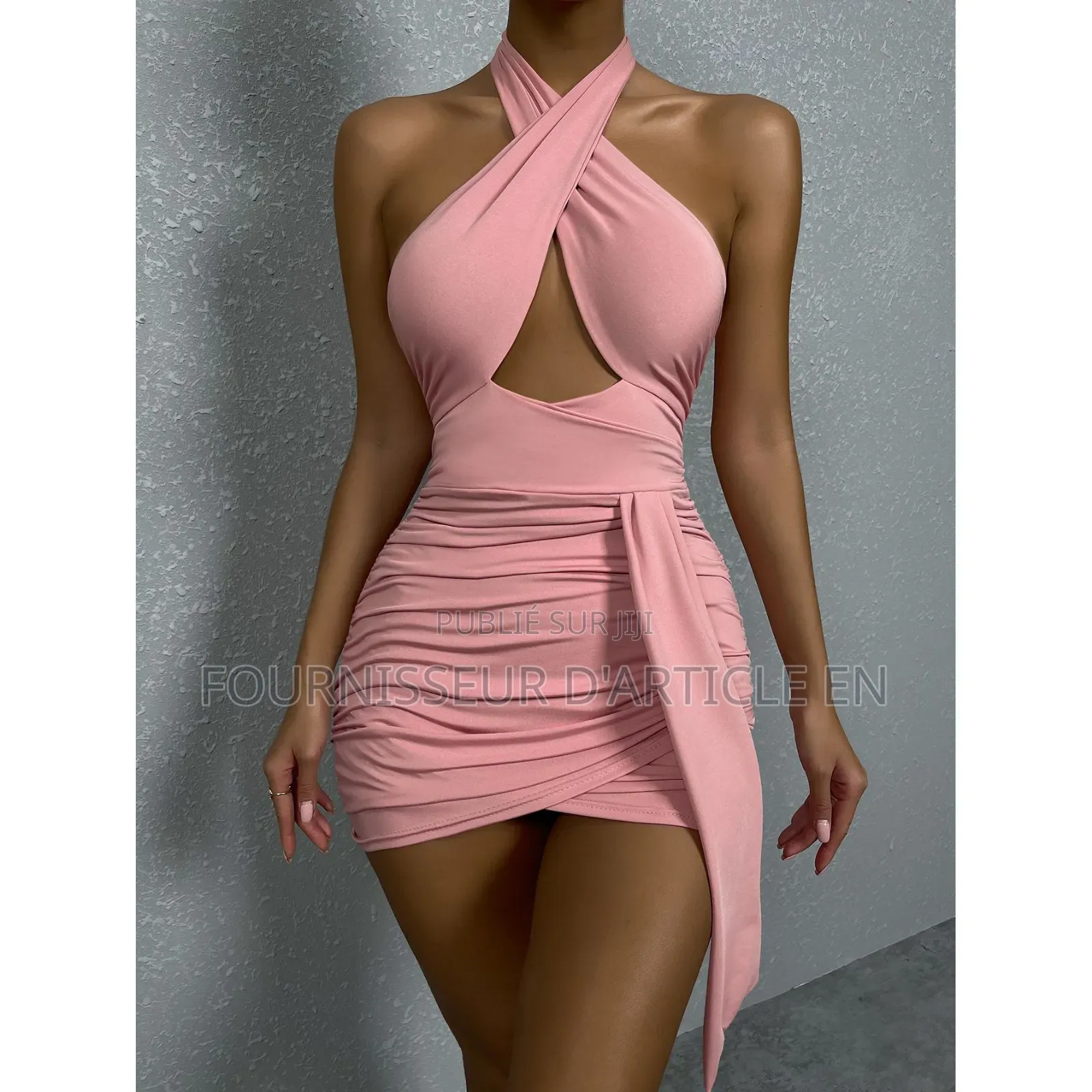 Robe Moulante Dos Nu À Col Croisé