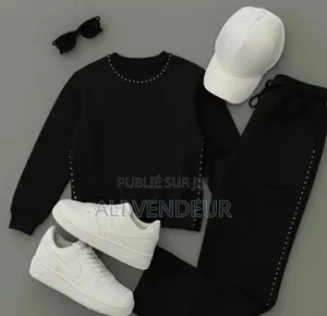 Complet Originale À Bon Prix