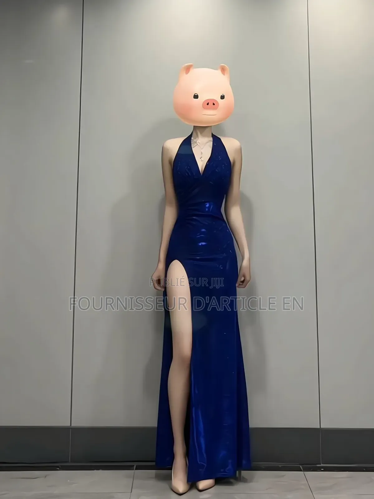 Robe Fendue Haute À Col Halter Scintillante