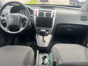 Hyundai Tucson GLS FWD 2009 Gris